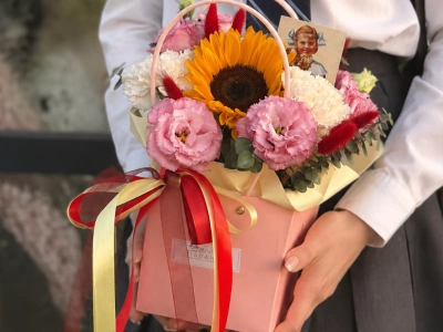 6. Композиция в сумочке «Шпаргалка»