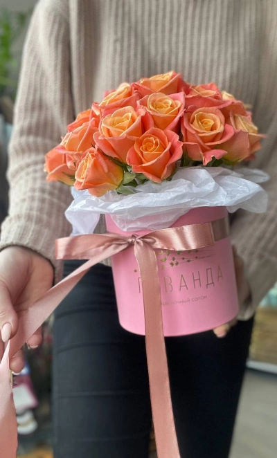 Коробка с розами