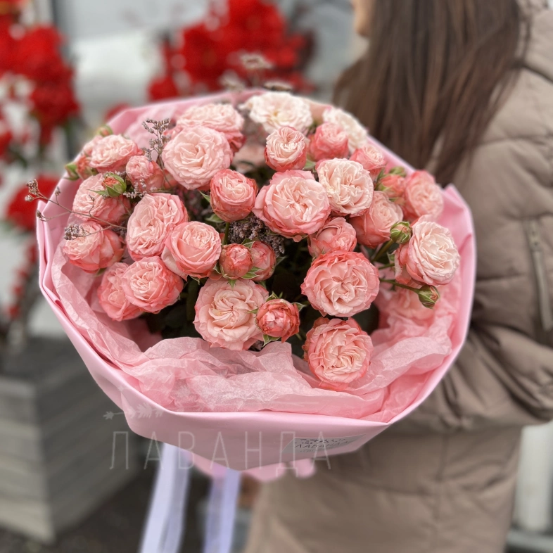 Пионовидные кустовые розы
